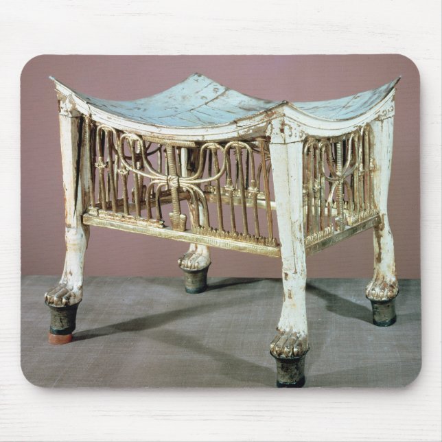 Schemel zu Beginn benutzt vom Kindkönig Mousepad (Vorne)