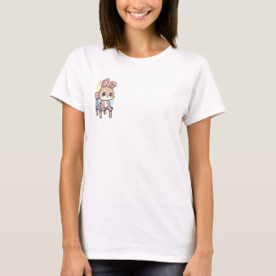 Scheues Kaninchen auf einem Stuhl T-Shirt