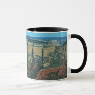 Schichten roter Felsen in Sedona Arizona Tasse