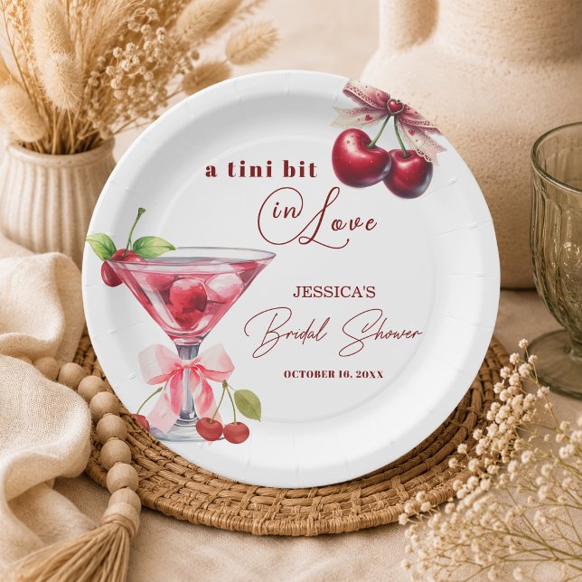 Schick Tini Bit in Love Cherry Martini Brautparty Pappteller (Von Creator hochgeladen)