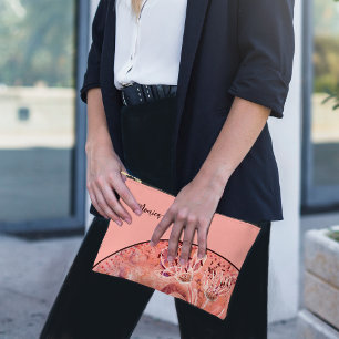 Schicke Mädchenhafte Lachsfarbene Blumen Zubehörtasche
