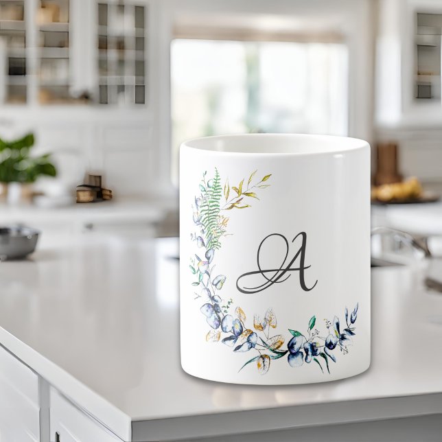 Schicker botanischer Kranz Monogramm Kaffeetasse (Von Creator hochgeladen)