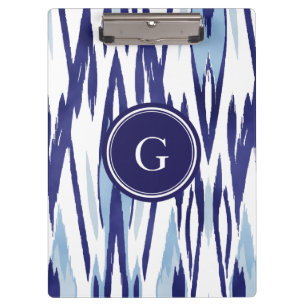 Schickes blaues und weißes Aquarell ikat Muster Klemmbrett