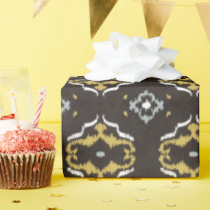 Schickes gelb-braunes Ikat-Stammesmuster Geschenkpapier