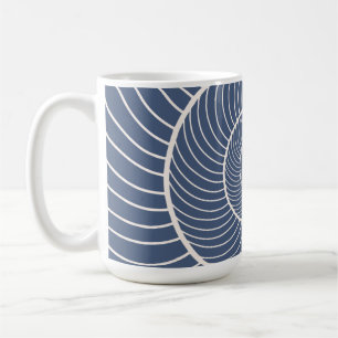 Schieferblau-Sahne-Schnecke Fibonacci Kaffee mu Kaffeetasse