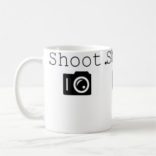 Schießen. Fotografie Fotograf 	 Mit Kamera Kaffeetasse