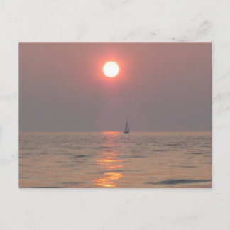 Schiff bei Sonnenuntergang Postkarte