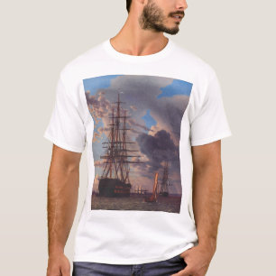 Schiff und eine Fregatte vor Anker  T-Shirt