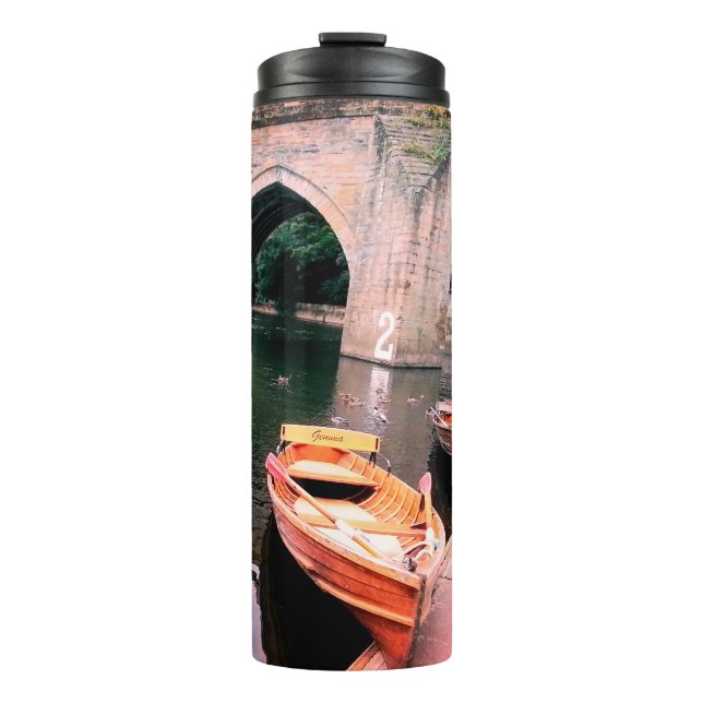 Schiffe am Fluss Durham Thermosbecher (Vorderseite)