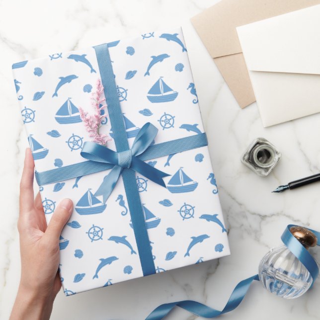 Schiffe und Delphine blaues Muster Geschenkpapier (Schenken)