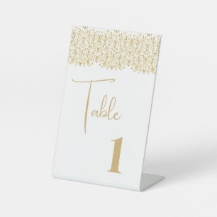 Schild für die Hochzeitkarte der Tischnummer