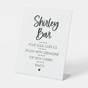 Schild für Shirley Temple Mocktail Bar Podest