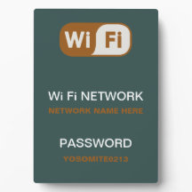 Schild mit benutzerdefiniertem WLAN-Netzwerk-Passw