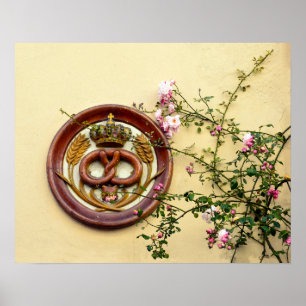 Schild und Rose der Kronen