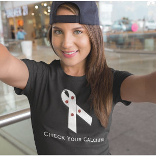 Schilddrüsenerkrankung Überprüfen Sie Ihren Kalziu T-Shirt