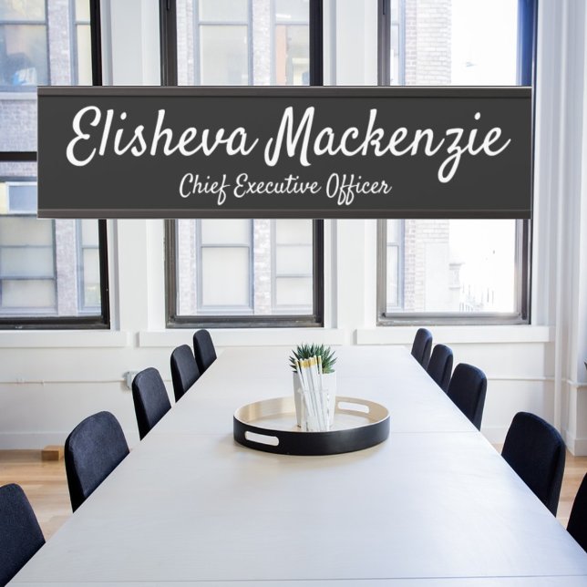 Schilder für die schwarze und weiße Bürotür Name P (Von Creator hochgeladen)