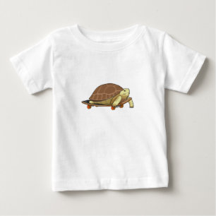 Schildkröte als Skater mit Skateboard Baby T-shirt