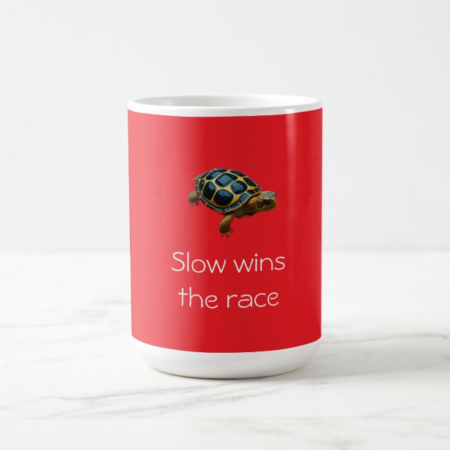 Schildkröte 'Langsam Gewinnt Das Rennen' Kaffeetasse (Mittel)