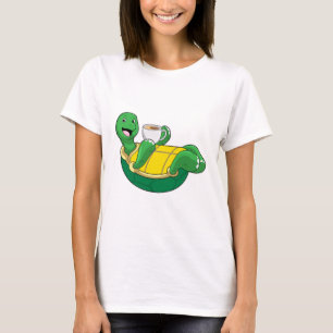 Schildkröte mit Tasse Kaffee T-Shirt