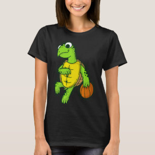 Schildkröte spielt und liebt Basketball T-Shirt
