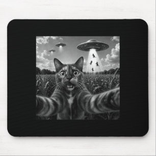 Schildpattkatze Selfie mit UFO-Alien Lustig Mousepad
