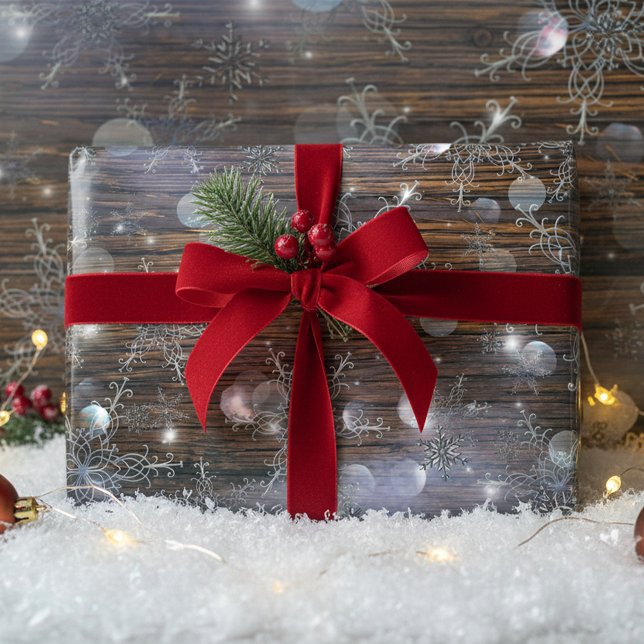 Schimmernde Winter Silberschneeflocken auf Stallho Geschenkpapier Set (Von Creator hochgeladen)