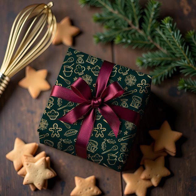Schimmerndes goldenes und grünes Weihnachtsbackmus Geschenkpapier (Shimmering Gold & Green Christmas Baking Pattern Wrapping Paper)