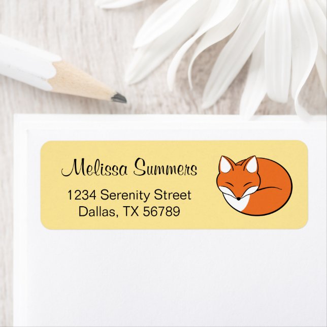 Schlafender Cartoon Fox auf Gelb (Insitu)