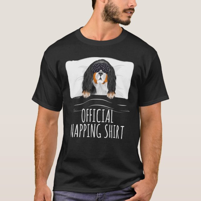 Schlafmaske Cavalier King Charles Spaniel Offici T-Shirt (Vorderseite)
