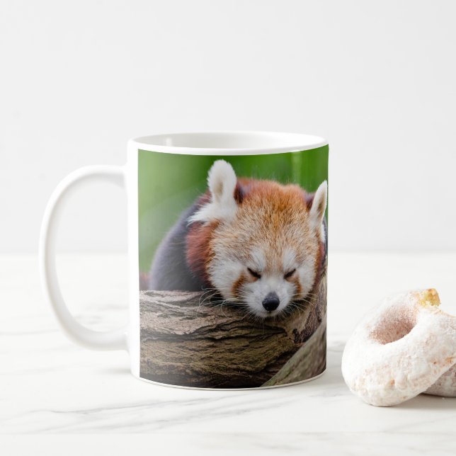 Schläfriger roter Panda Tasse (Mit Donut)