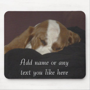 Schläfriges Jagdhundwelpe mousepad