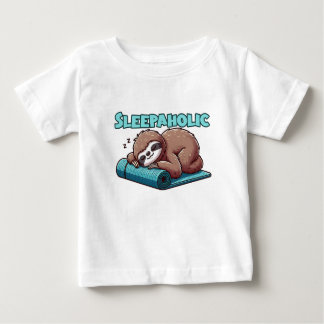 Schlafsaal auf Yoga matt Baby T-shirt