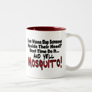 Schlag mich & die Mücke Zweifarbige Tasse