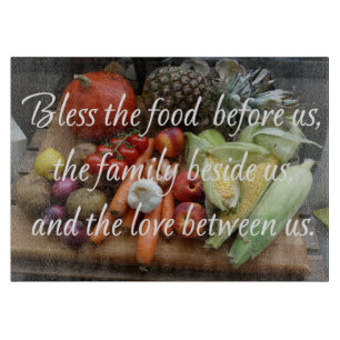 SCHLAGEN SIE DIE NAHRUNG VOR UNS. SCHNEIDEBRETT