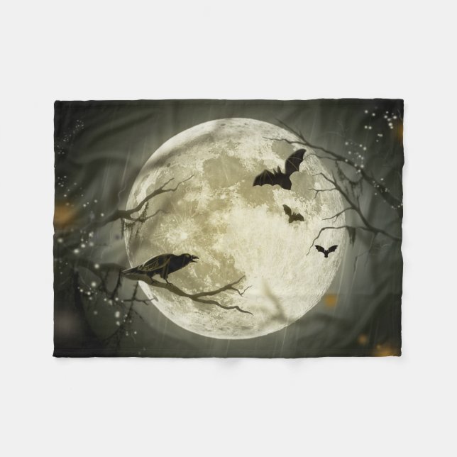 Schläger fliegen Krähe sitzt vor Vollmond Fleecedecke (Vorderseite (Horizontal))