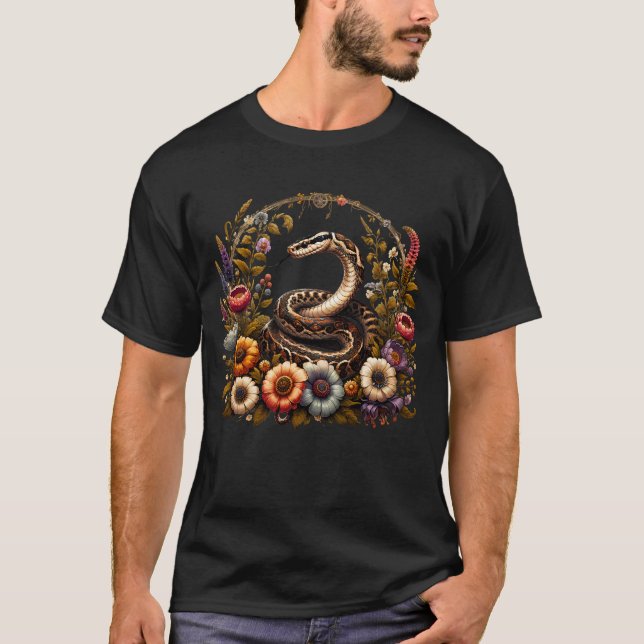 Schlangenästhesie Boho Floral Botanisches Wandern T-Shirt (Vorderseite)