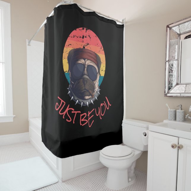 Schlechter Mops Bath SEID DU. Duschvorhang (Beispiel)