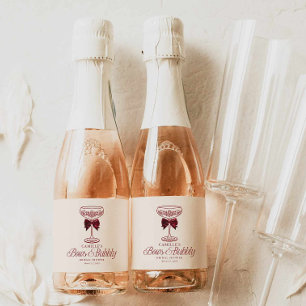 Schleifen und prickelnde Brautparty-Mini-Champagne