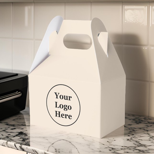 schlicht beige-minimalistisch geschenkschachtel (Von Creator hochgeladen)