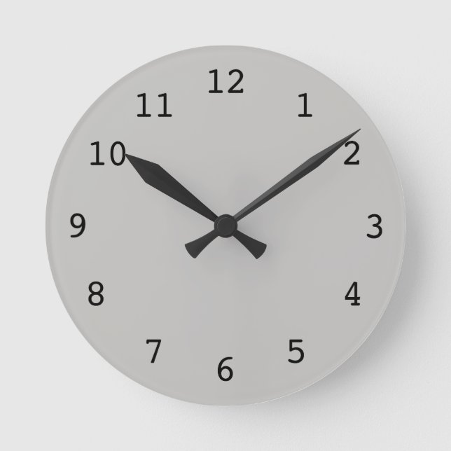 Schlichte hellgraue Uhr (Vorderseite)