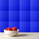 Schlichter Saphir in fester Farbe, leuchtend blau Fliese<br><div class="desc">Schlichte Saphir-Farbgebung in hellblauem Design.</div>