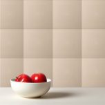 Schlichtes Palomino-Beige Fliese<br><div class="desc">Schlichtes Palomino beige-Design in kräftigen Farben.</div>