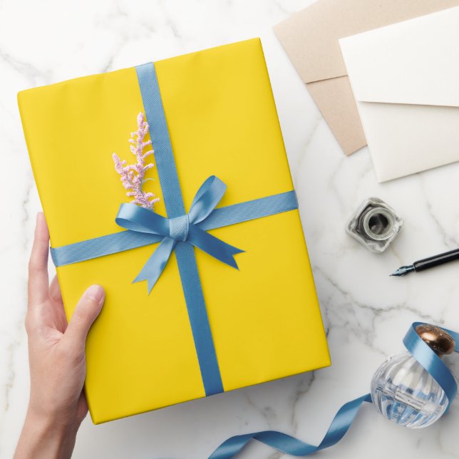 Schlichtes Sonnenlicht-Gold-Farbton Geschenkpapier (Schenken)