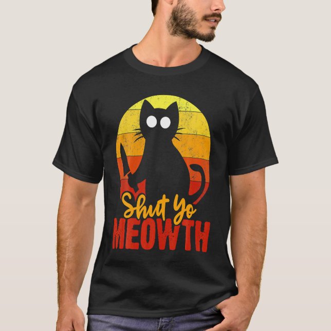Schließe deine Gory Halloween Katze mit Knife Mur T-Shirt (Vorderseite)