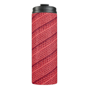 Schließen Sie Stripy Häkelstruktur Textur. Thermosbecher