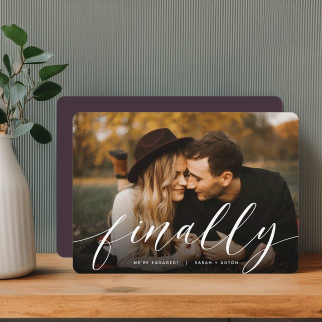 Schließlich | Vollständige Verlobung des Fotos Ankündigung (Von Creator hochgeladen)