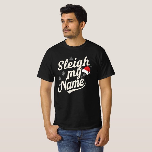 Schlitten Name Vibes T-Shirt (Vorne ganz)
