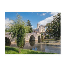 Schloss Bourdeilles und Steinbrücke, Frankreich