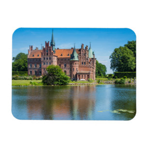 Schloss Egeskov am Teich Magnet