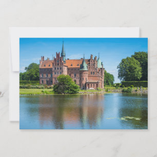 Schloss Egeskov an einem Teich Dankeskarte